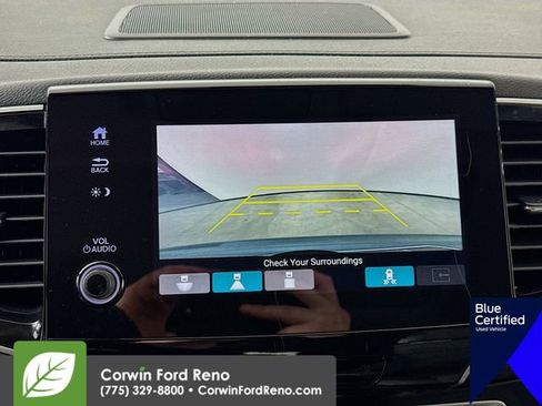 Used 2021 Honda Pilot Touring image 17