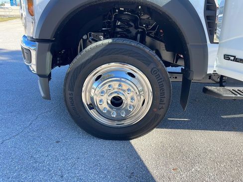 New 2026 Ford F550 XL 4WD Reading 12' Landscape D image 37
