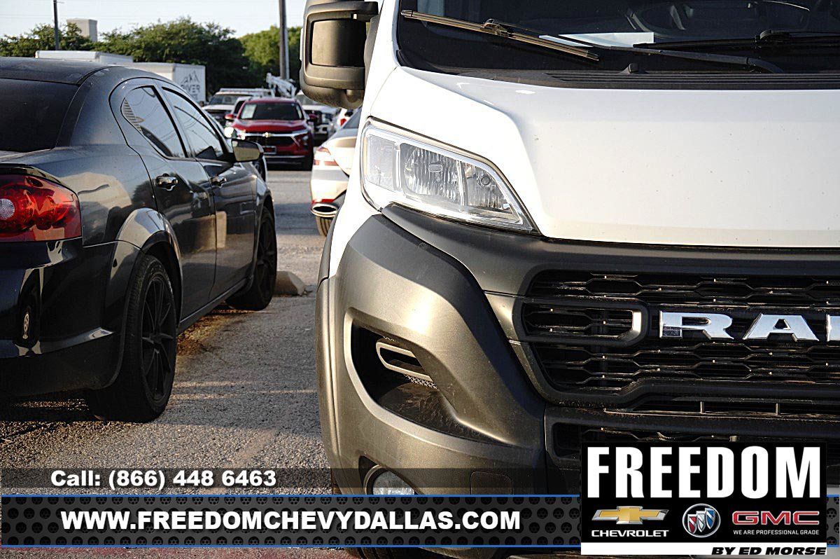 Used 2024 RAM ProMaster 2500 w/ Convenience Group FWD image 8