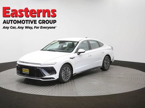 Used 2025 Hyundai Sonata SEL FWD image 55