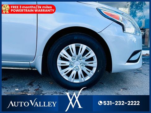 Used 2019 Nissan Versa S Plus FWD image 9