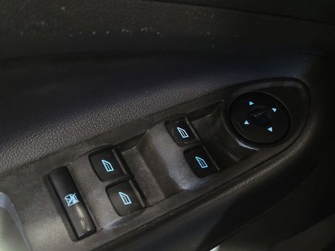 Used 2018 Ford Escape SE image 27