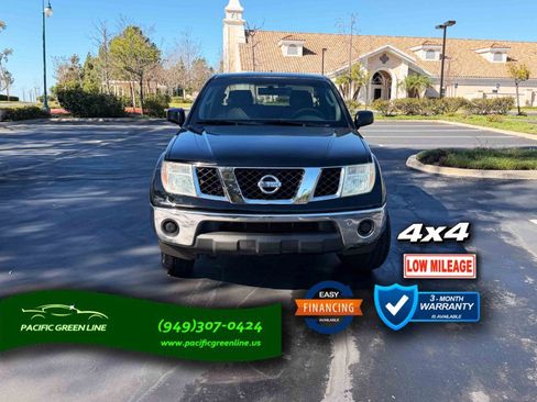 Used 2006 Nissan Frontier SE w/ (P01) Power Pkg image 2