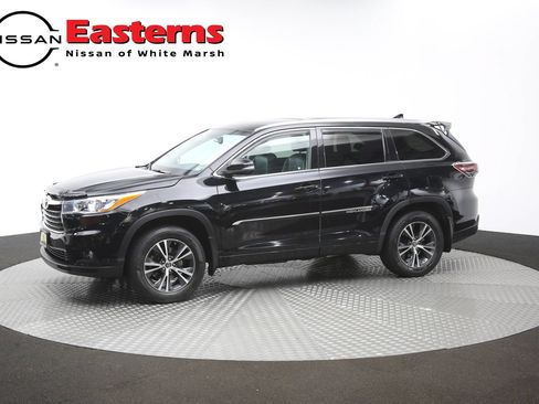 Used 2016 Toyota Highlander XLE AWD/4WD image 55