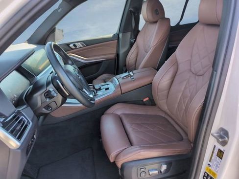 Used 2023 BMW X5 xDrive40i w/ Premium Package AWD/4WD image 16