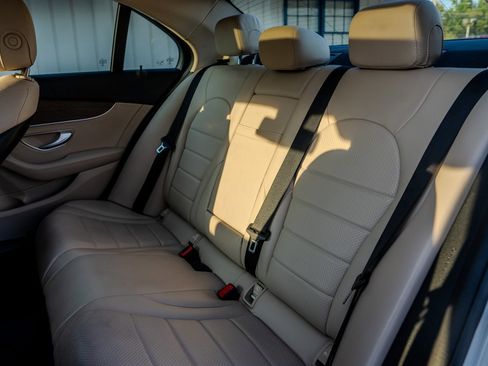 Used 2019 Mercedes-Benz C 300 Sedan image 28