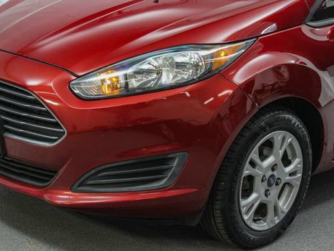 Used 2014 Ford Fiesta SE FWD image 4