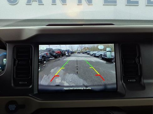 New 2025 Ford Bronco Big Bend image 12