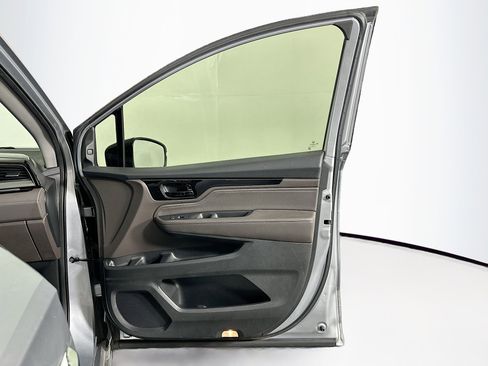 Used 2018 Honda Odyssey Elite image 33