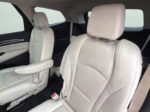 Used 2022 Buick Enclave Essence w/ Experience Buick Package image 13