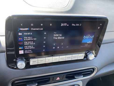 Used 2023 Hyundai Kona SEL w/ Cargo Package image 13