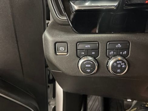 Used 2024 GMC Sierra 1500 Elevation AWD/4WD image 18
