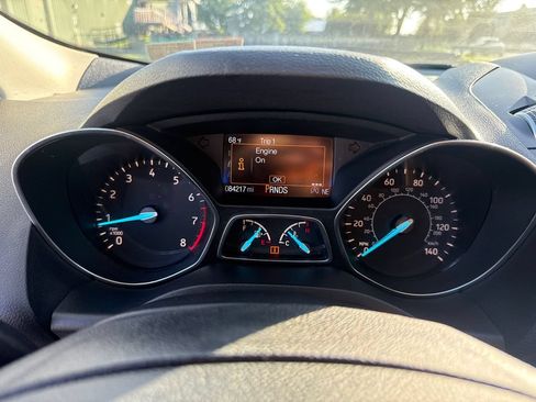 Used 2017 Ford Escape SE w/ Equipment Group 201A AWD/4WD image 19