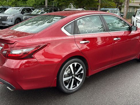 Used 2018 Nissan Altima 2.5 SR FWD image 24