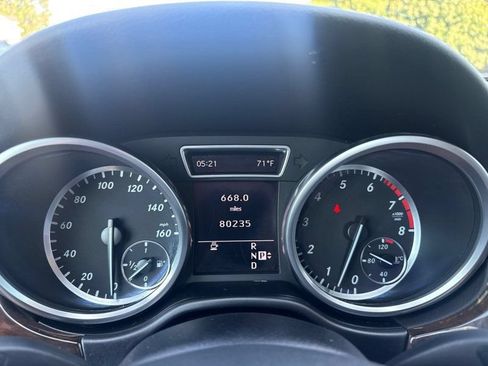 Used 2012 Mercedes-Benz ML 350 4MATIC image 23