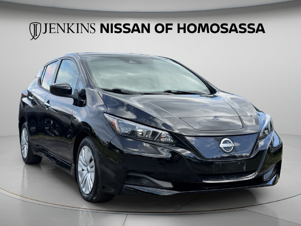 Certified 2025 Nissan Leaf S FWD image 15