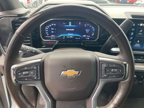 Certified 2025 Chevrolet Silverado 2500 LT w/ Convenience Package image 24