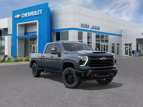 New 2026 Chevrolet Silverado 2500 LT image 1
