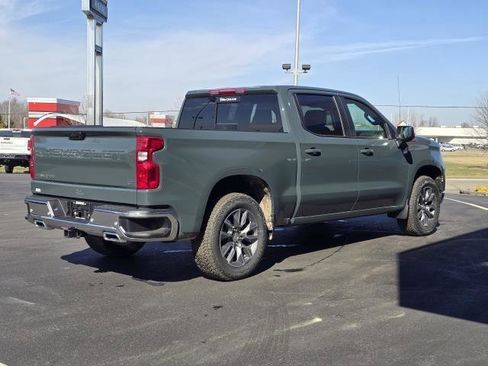 New 2026 Chevrolet Silverado 1500 LT image 3