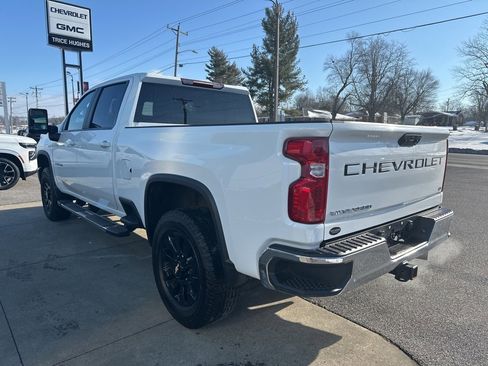 Used 2024 Chevrolet Silverado 2500 LT image 7