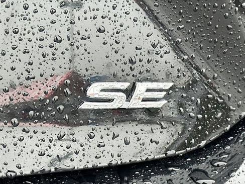 Certified 2025 Toyota Camry SE image 31