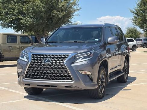 Used 2020 Lexus GX 460 Premium w/ Premium Package AWD/4WD image 3