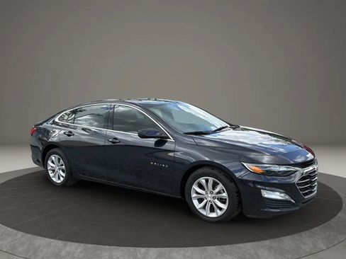 Used 2023 Chevrolet Malibu LT FWD image 16