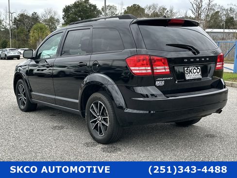 Used 2018 Dodge Journey SE w/ Connectivity Group image 3