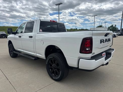 New 2026 RAM 2500 Tradesman AWD/4WD image 21