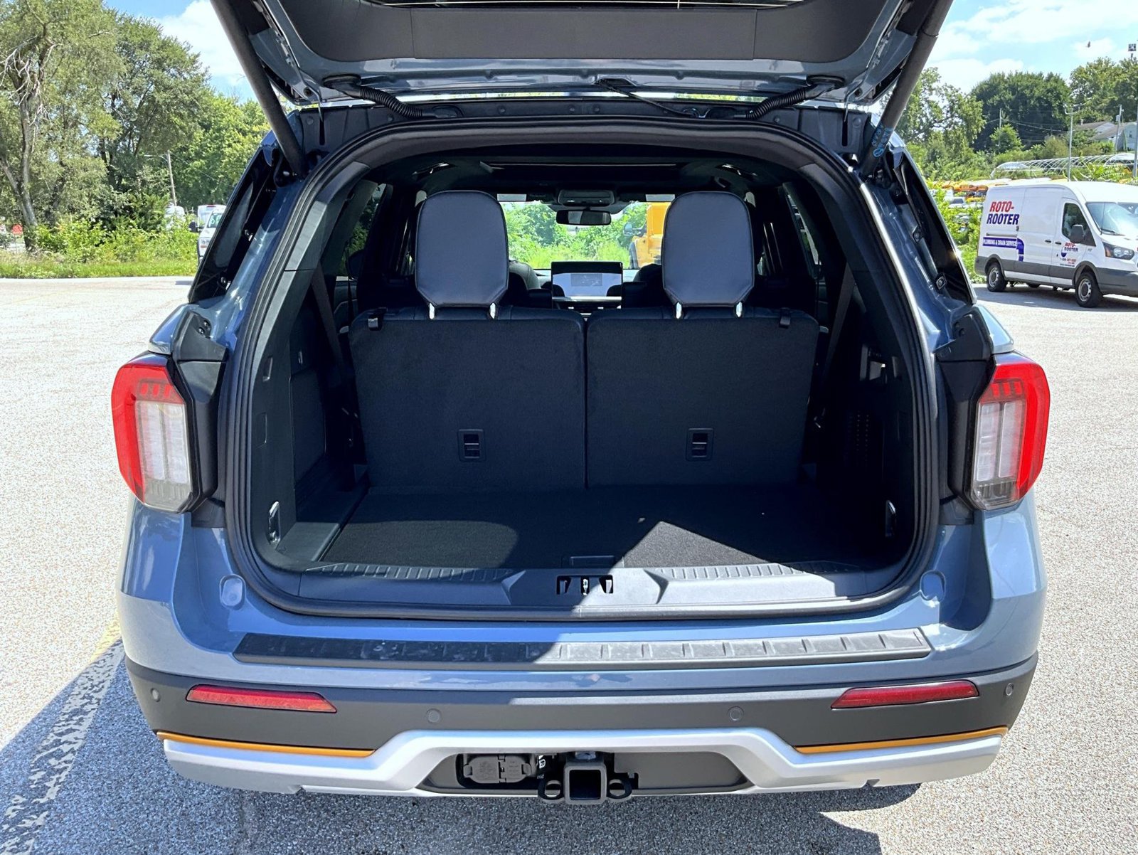 New 2026 Ford Explorer Tremor w/ Tremor Ultimate Package AWD/4WD image 9