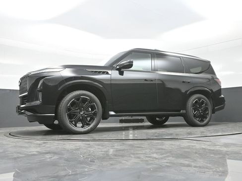 New 2026 INFINITI QX80 4WD w/ Sport Exterior Package image 33