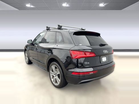 Used 2019 Audi Q5 2.0T Premium Plus w/ Premium Plus Package image 3