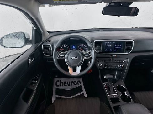 Used 2020 Kia Sportage LX image 21