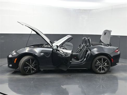 Certified 2024 MAZDA MX-5 Miata Grand Touring image 36