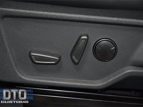 Used 2025 Ford Bronco Outer Banks image 38