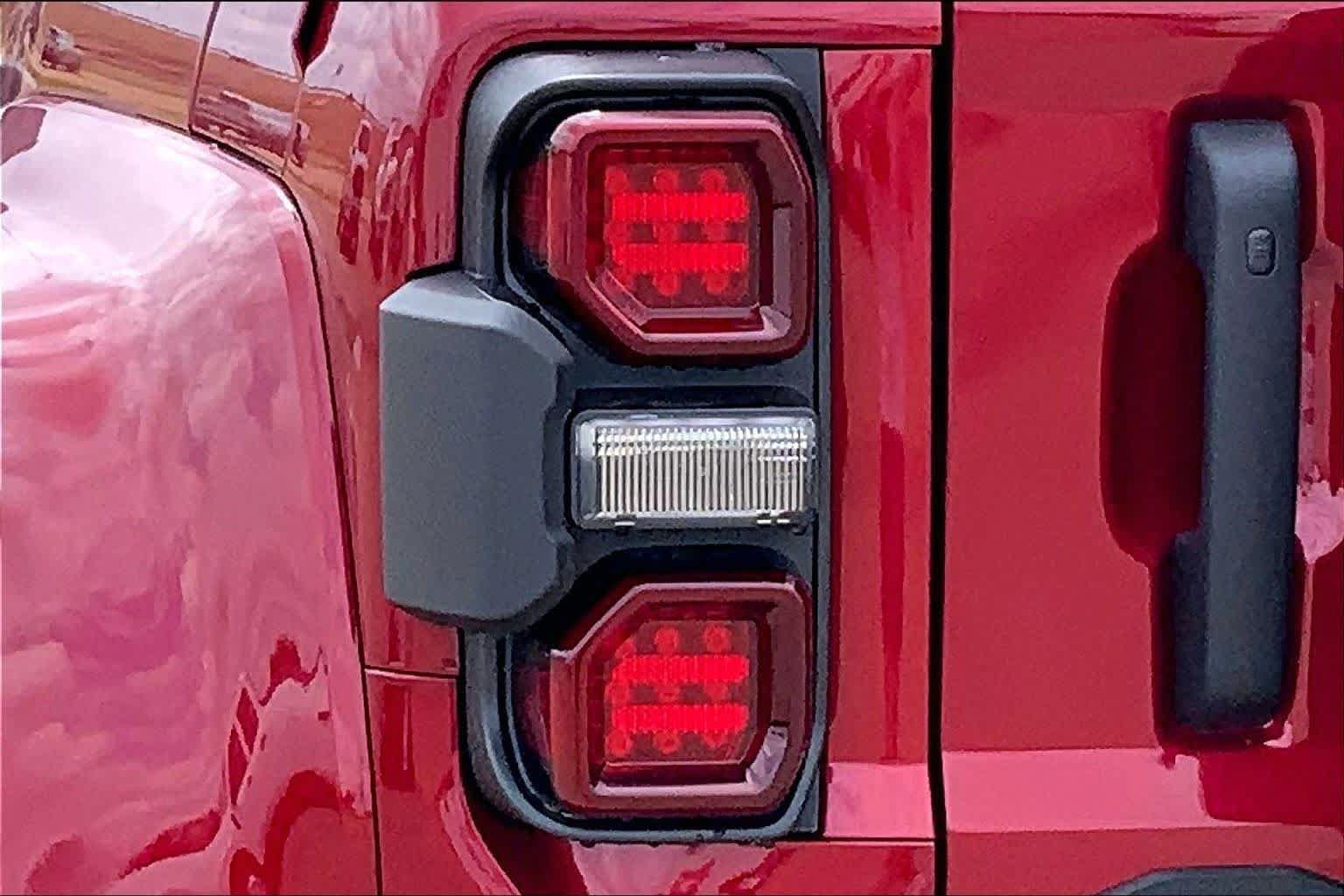New 2026 Ford Bronco Raptor AWD/4WD image 14