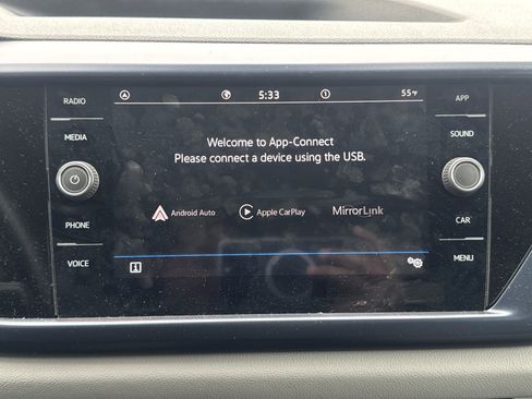 Used 2022 Volkswagen Taos SE image 18