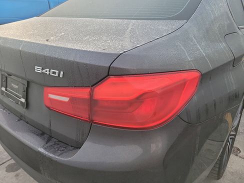 Used 2019 BMW 540i w/ M Sport Package image 10