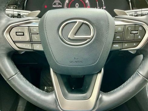 Used 2023 Lexus NX 250 250 Base w/ Towing Package (2000 Lbs) image 18