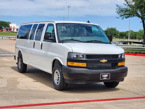 New 2026 Chevrolet Express 3500 LS RWD image 2
