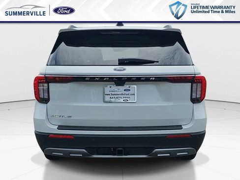 New 2026 Ford Explorer Active w/ Active Comfort Package RWD image 5
