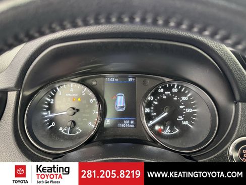 Used 2020 Nissan Rogue SV FWD image 24