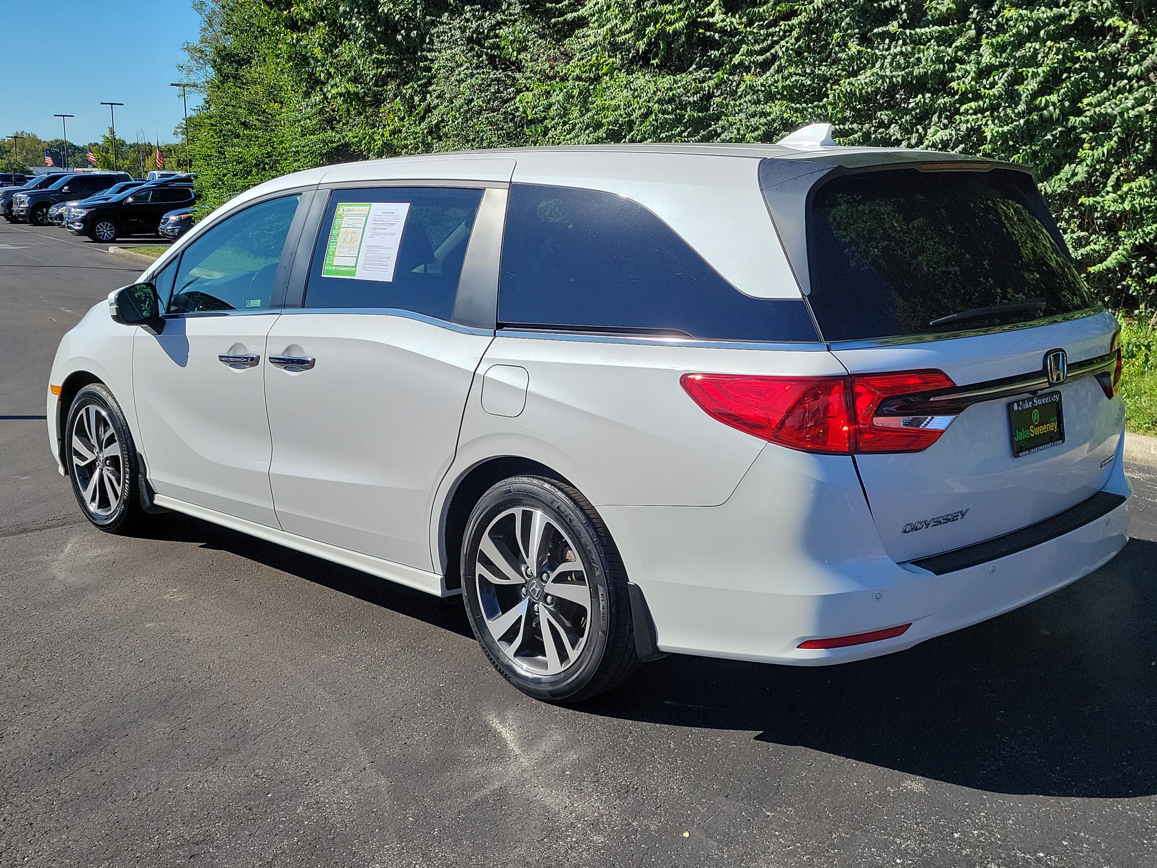 Used 2023 Honda Odyssey Touring image 3