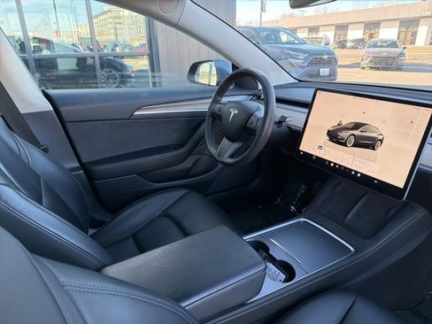 Used 2022 Tesla Model 3 Long Range image 12
