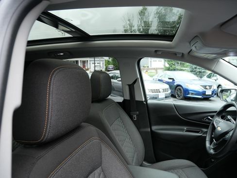 Used 2019 Chevrolet Equinox LT AWD/4WD image 35