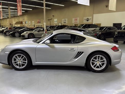 Used 2007 Porsche Cayman RWD image 8