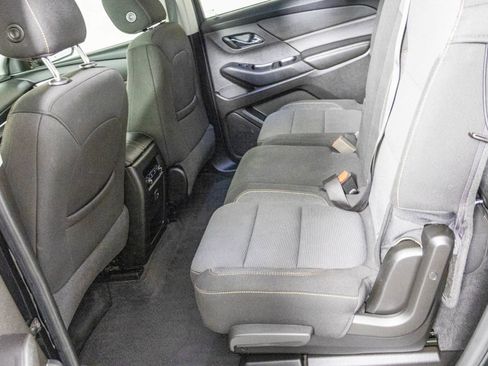 Used 2019 Chevrolet Traverse LS image 28