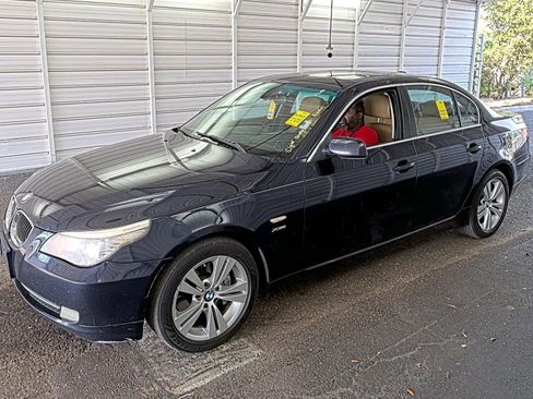 Used 2010 BMW 528i xDrive Sedan AWD/4WD image 1