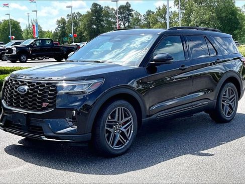 New 2026 Ford Explorer ST image 2