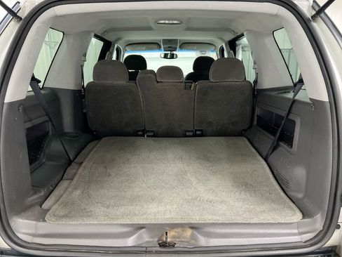 Used 2004 Ford Explorer XLT image 22